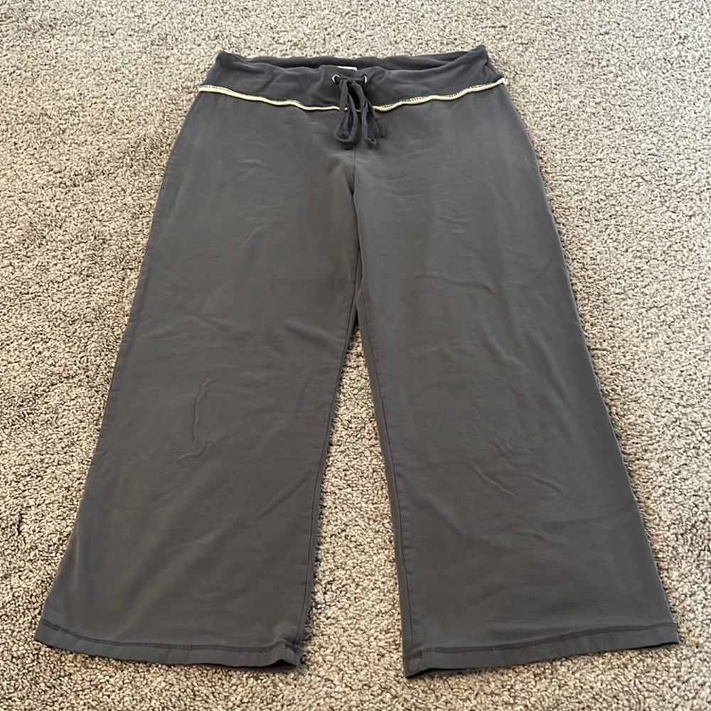 Women’s Capris